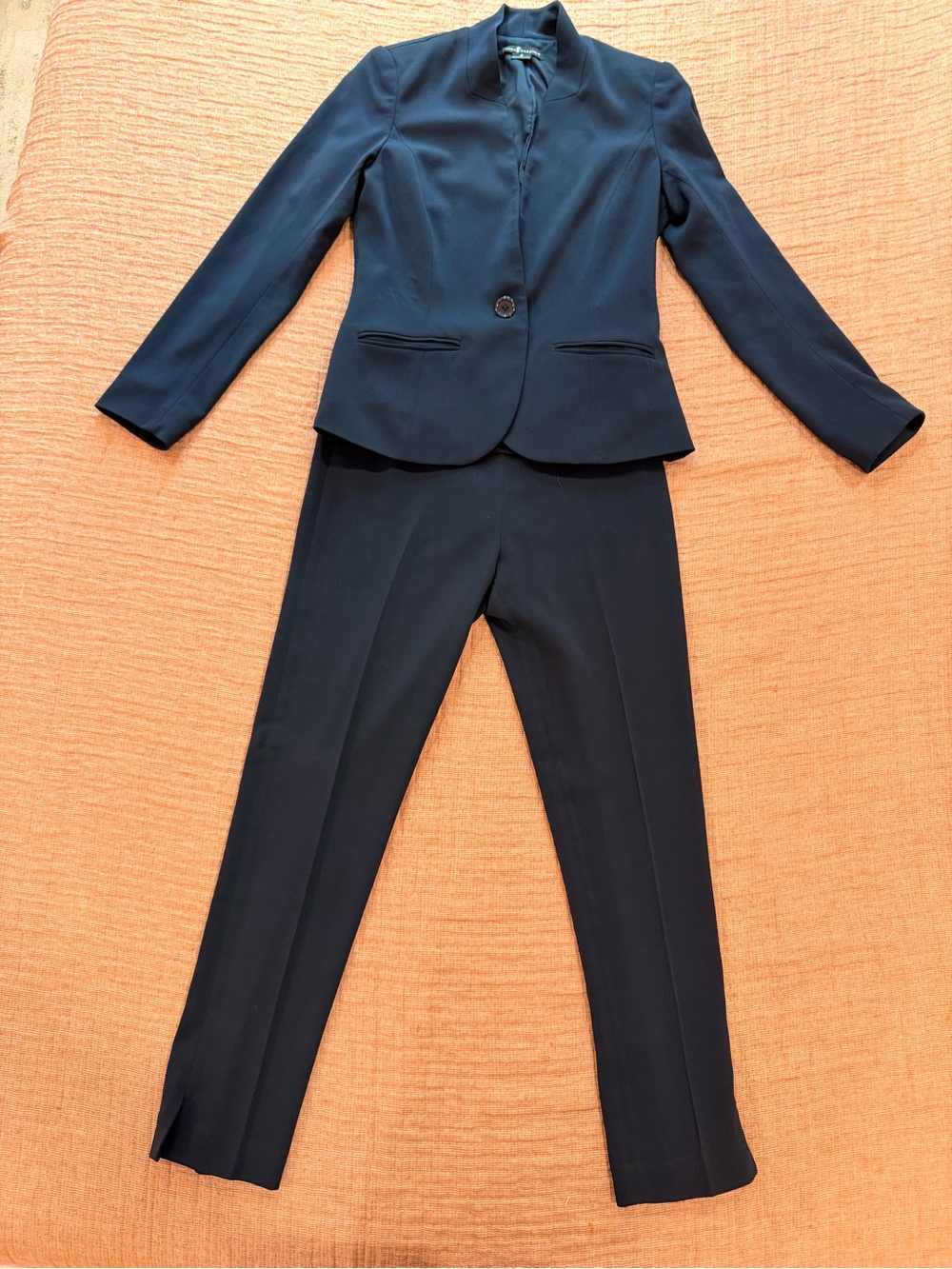 Women's Navy Two-Piece Pantsuit - Single-Button Blazer & Straight Pants